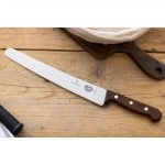 Victorinox Serrated Pastry Knife Wooden 26cm - Image 6