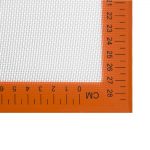 Vogue Non-Stick Silicone Baking Mat 520x315mm - Image 3