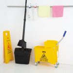 Jantex Kentucky Mop Bucket and Wringer 15Ltr Yellow - Image 5